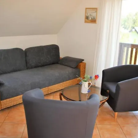 Casa de Férias S42 A - Stilvolles Ferienhaus An Der Mueritz Mit Grossem Garten & Kamin In Roebel Marienfelde